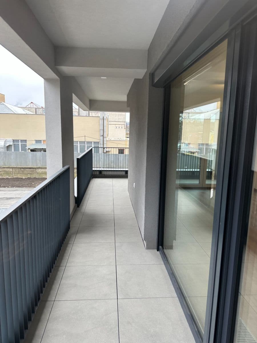 Pronájem bytu 3+kk 78 m², U Elektry, Praha, Praha Pronájem bytu 3+kk 78 m², U Elektry, Praha, Praha