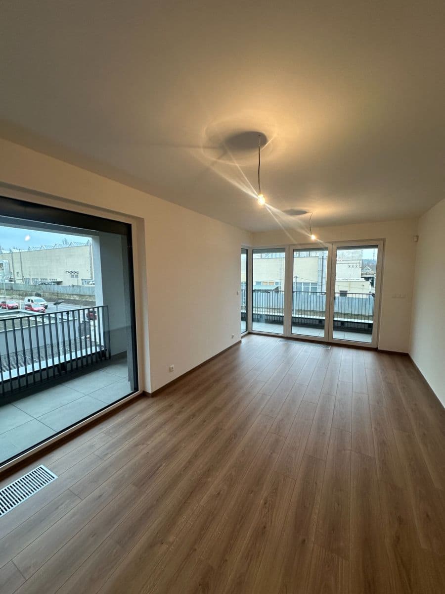 Pronájem bytu 3+kk 78 m², U Elektry, Praha, Praha Pronájem bytu 3+kk 78 m², U Elektry, Praha, Praha