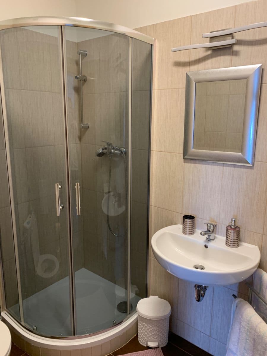 Pronájem bytu 1+kk 44 m², Úzká, Vejprty, Ústecký kraj Pronájem bytu 1+kk 44 m², Úzká, Vejprty, Ústecký kraj