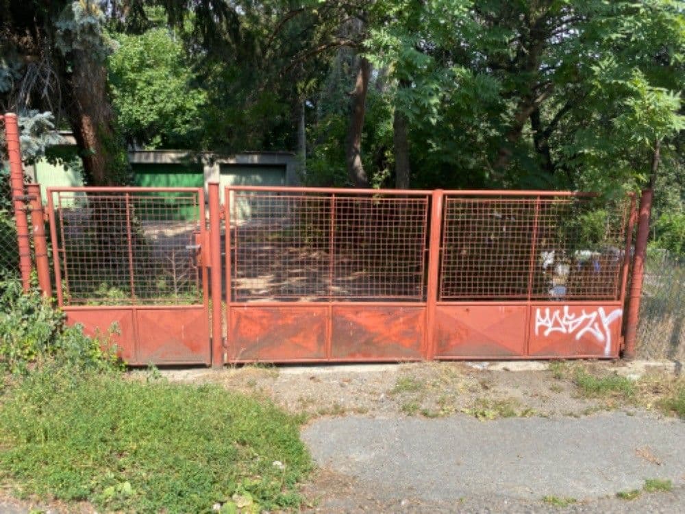 Pronájem garáže 20 m², Psárská, Praha, Praha Pronájem garáže 20 m², Psárská, Praha, Praha