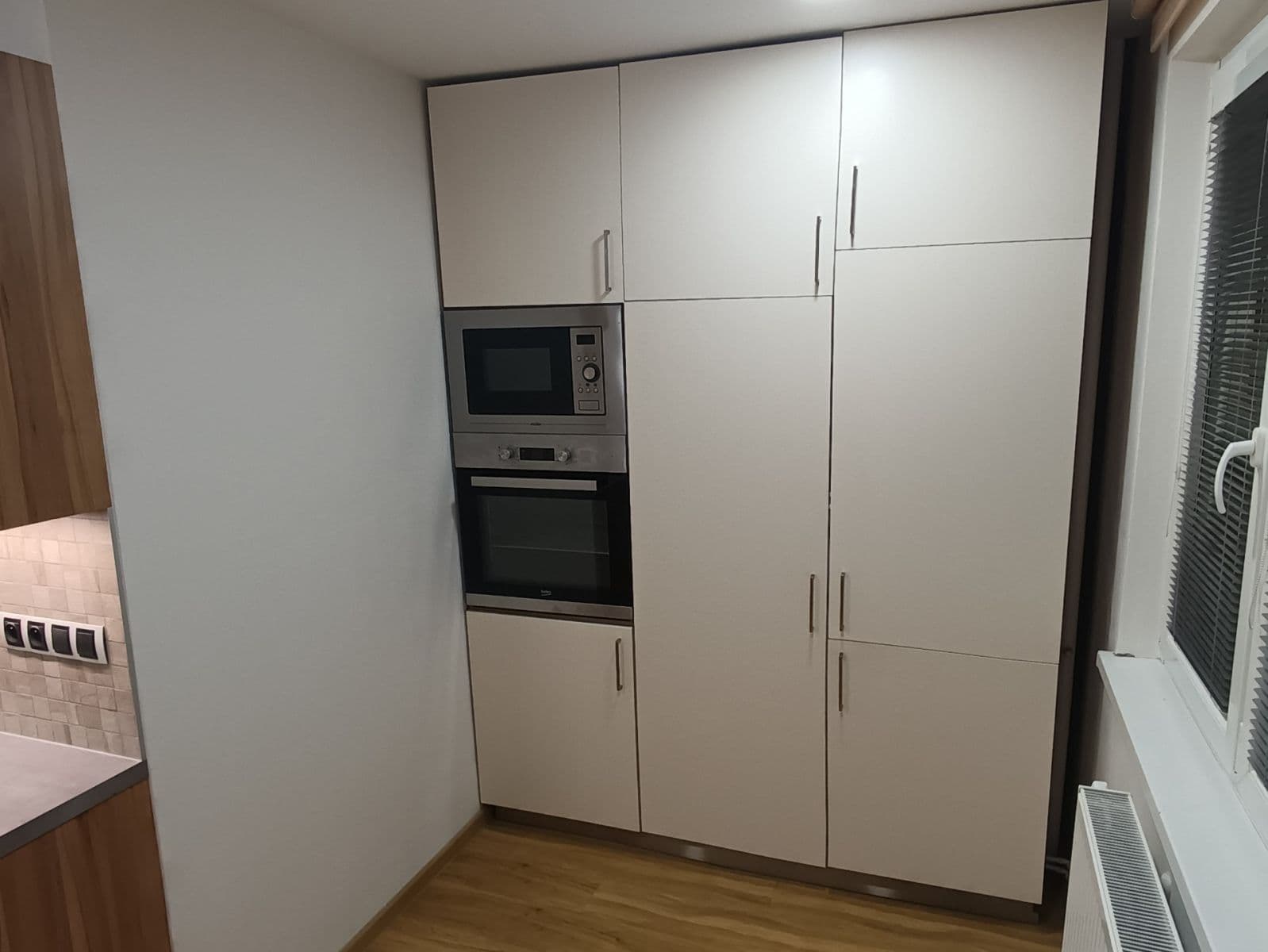 Pronájem bytu 2+1 56 m², náměstí Generála Píky, Plzeň, Plzeňský kraj Pronájem bytu 2+1 56 m², náměstí Generála Píky, Plzeň, Plzeňský kraj