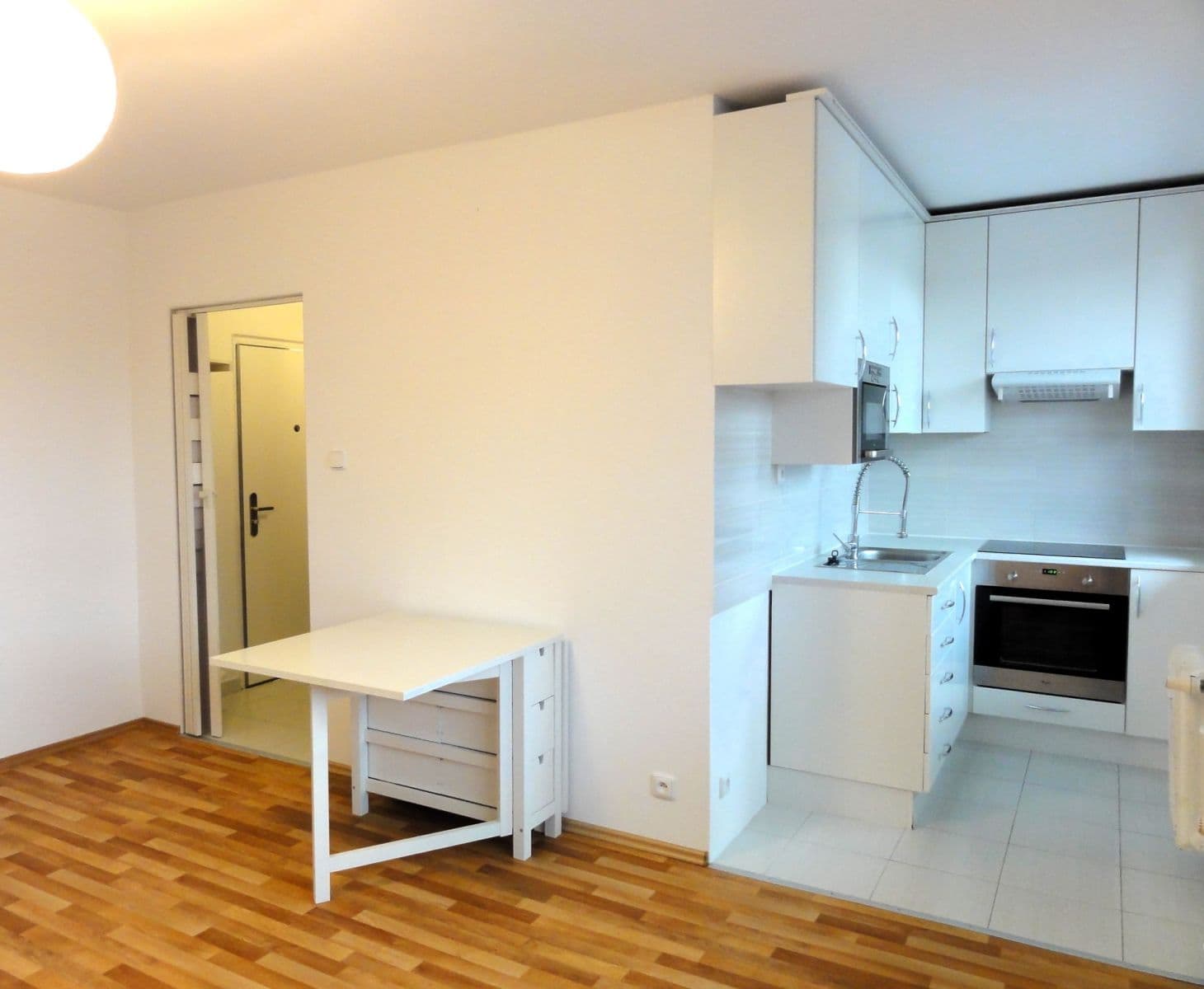 Pronájem bytu 1+kk 26 m², Veltruská, Praha, Praha Pronájem bytu 1+kk 26 m², Veltruská, Praha, Praha