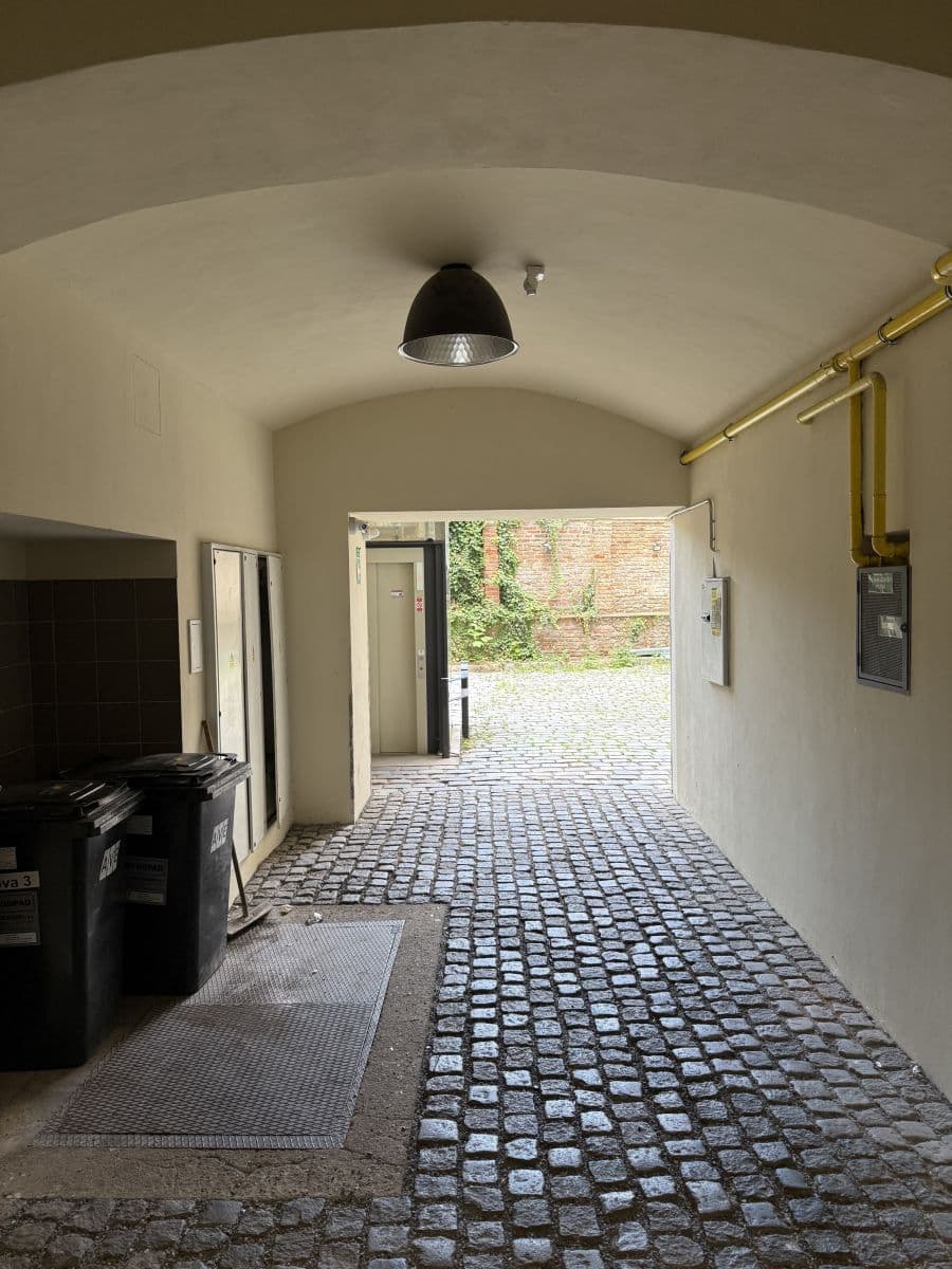 Pronájem bytu 90 m², Milíčova, Praha, Praha Pronájem bytu 90 m², Milíčova, Praha, Praha