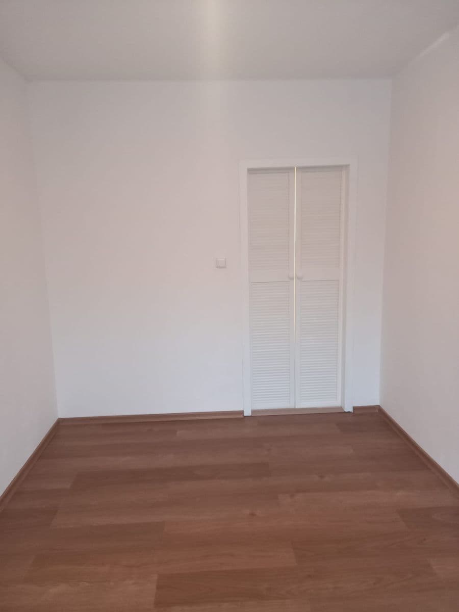 Pronájem bytu 2+kk 45 m², V Malém háji, Odolena Voda, Středočeský kraj Pronájem bytu 2+kk 45 m², V Malém háji, Odolena Voda, Středočeský kraj