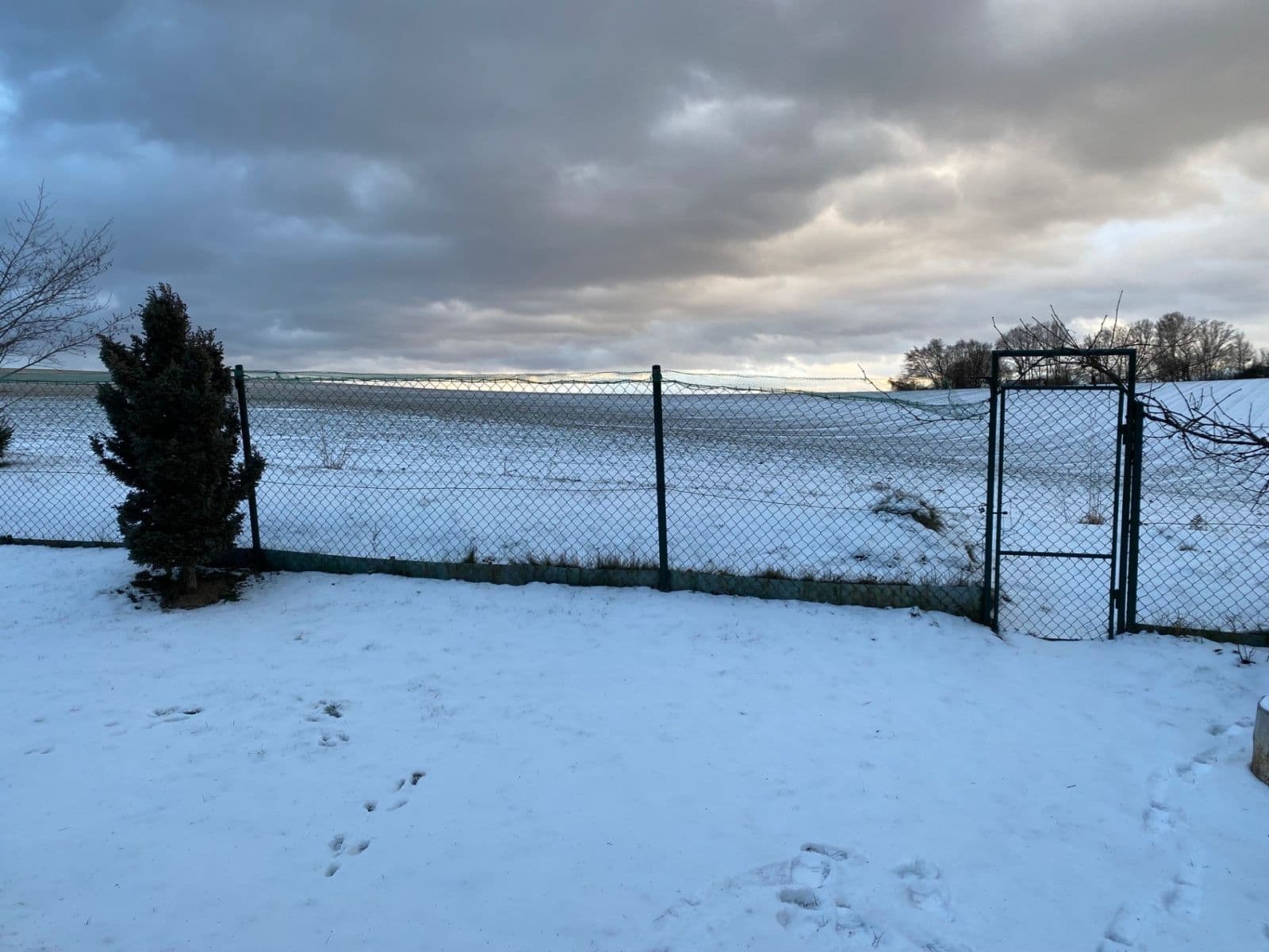 Prodej chaty, chalupy 35 m², pozemek 324 m², Struhařov, Středočeský kraj Prodej chaty, chalupy 35 m², pozemek 324 m², Struhařov, Středočeský kraj