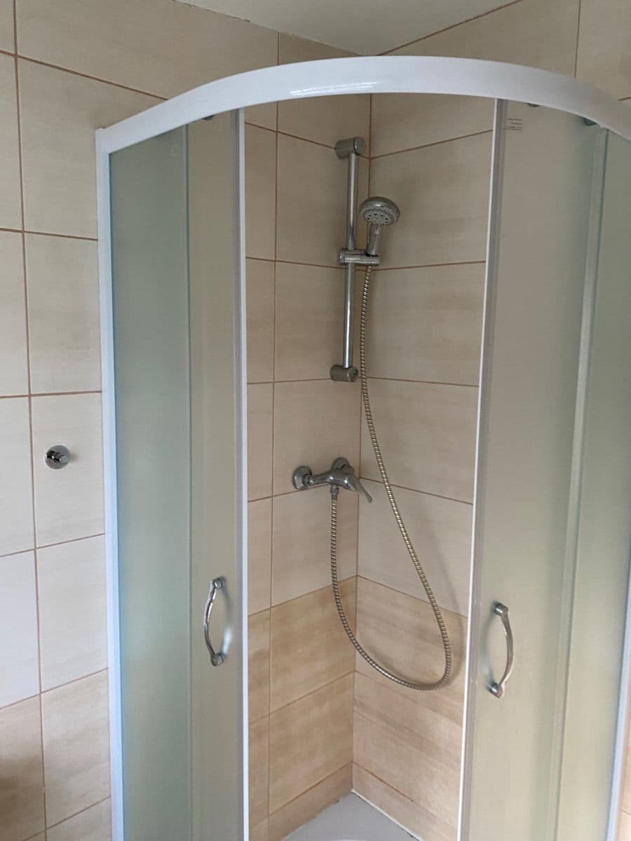 Prodej chaty, chalupy 35 m², pozemek 324 m², Struhařov, Středočeský kraj Prodej chaty, chalupy 35 m², pozemek 324 m², Struhařov, Středočeský kraj