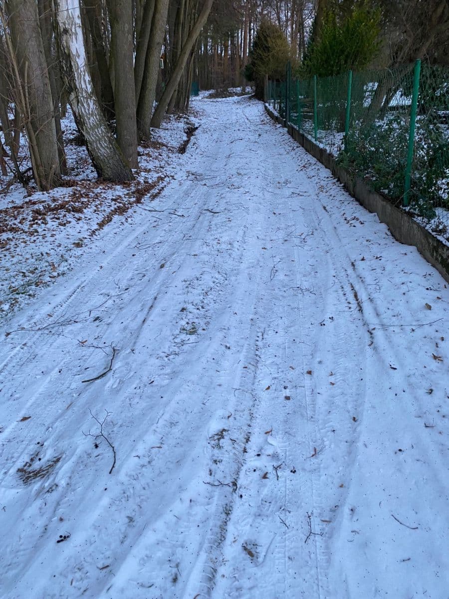 Prodej chaty, chalupy 35 m², pozemek 324 m², Struhařov, Středočeský kraj Prodej chaty, chalupy 35 m², pozemek 324 m², Struhařov, Středočeský kraj