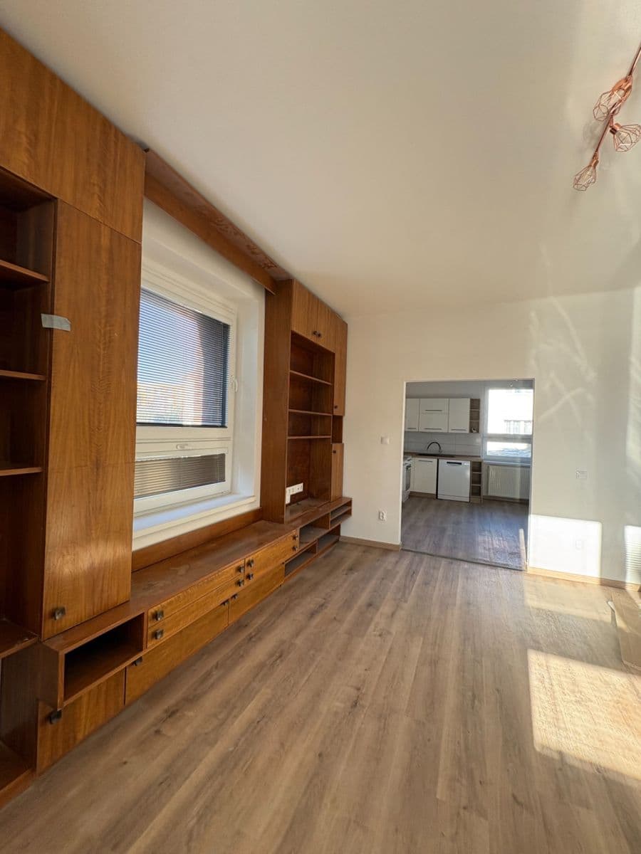 Pronájem domu 125 m², pozemek 810 m², Na Zavadilce, Jaroměř, Královéhradecký kraj Pronájem domu 125 m², pozemek 810 m², Na Zavadilce, Jaroměř, Královéhradecký kraj