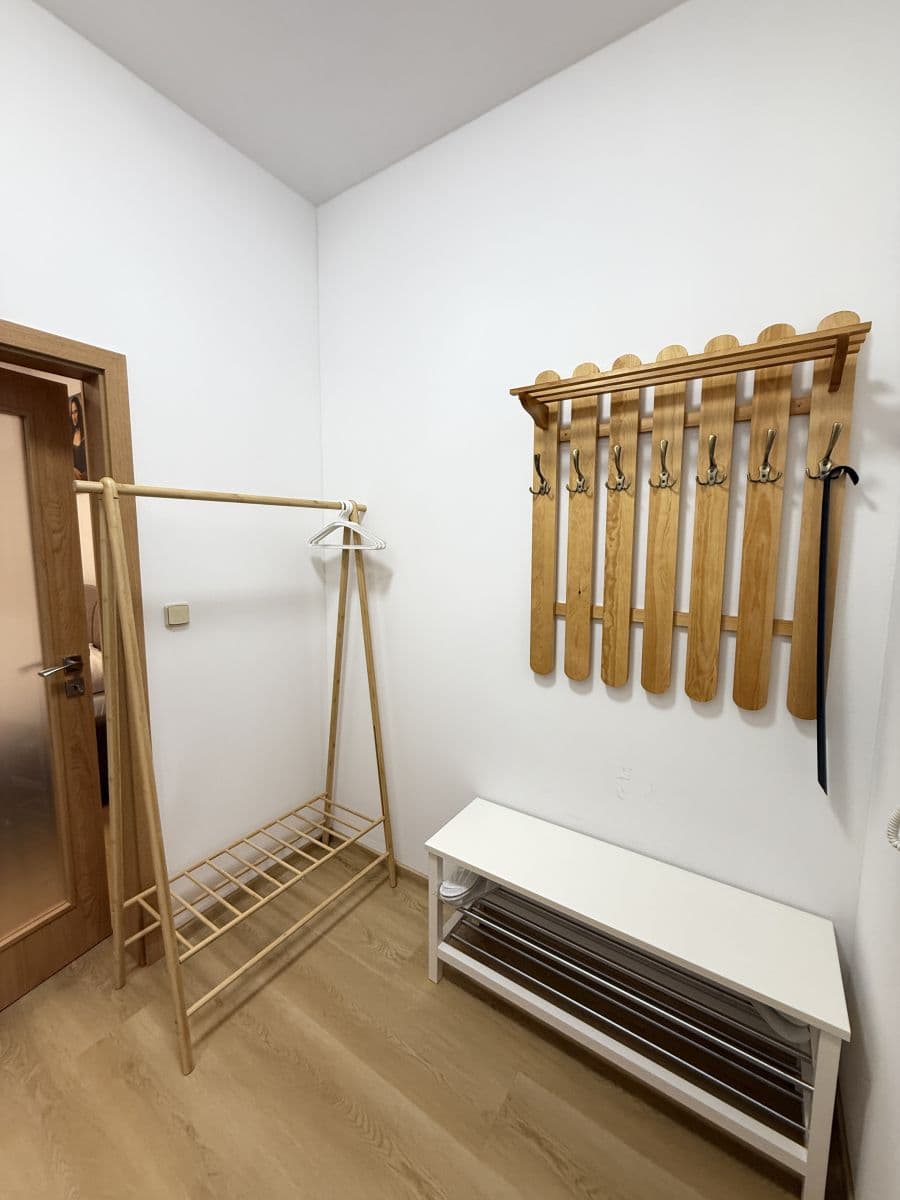 Pronájem bytu 21 m², Zbraslavská, Praha, Praha Pronájem bytu 21 m², Zbraslavská, Praha, Praha