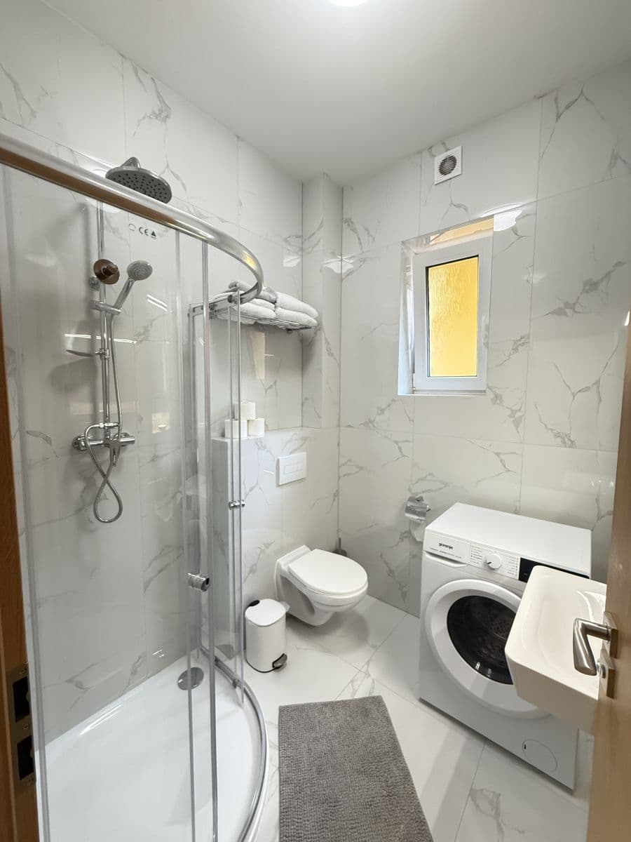 Pronájem bytu 21 m², Zbraslavská, Praha, Praha Pronájem bytu 21 m², Zbraslavská, Praha, Praha