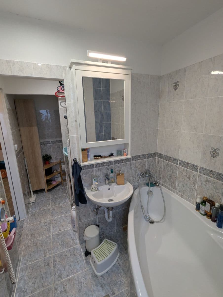 Pronájem bytu 2+kk 56 m², Tavolníková, Praha, Praha Pronájem bytu 2+kk 56 m², Tavolníková, Praha, Praha