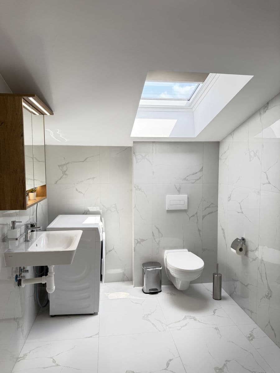 Pronájem bytu 36 m², Zbraslavská, Praha, Praha Pronájem bytu 36 m², Zbraslavská, Praha, Praha