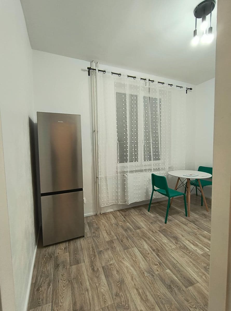 Pronájem bytu 1+1 37 m², sídliště 9. května, Nejdek, Karlovarský kraj Pronájem bytu 1+1 37 m², sídliště 9. května, Nejdek, Karlovarský kraj