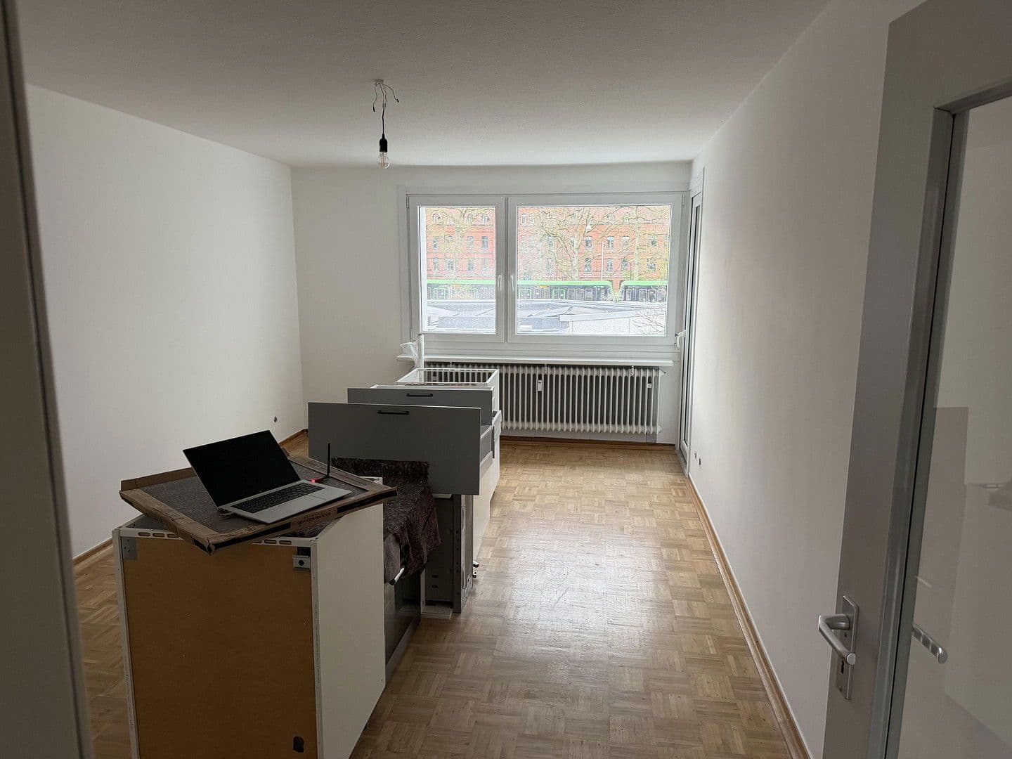 Pronájem bytu 2+1 57 m², Wallmodenstr. 10, Hannover, Dolní Sasko Pronájem bytu 2+1 57 m², Wallmodenstr. 10, Hannover, Dolní Sasko