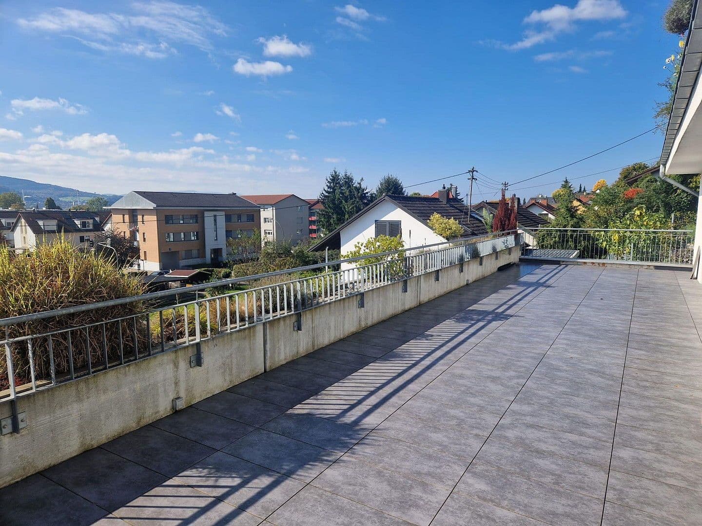 Pronájem bytu 4+1 155 m², Grenzach-Wyhlen, Bádensko-Württembersko Pronájem bytu 4+1 155 m², Grenzach-Wyhlen, Bádensko-Württembersko