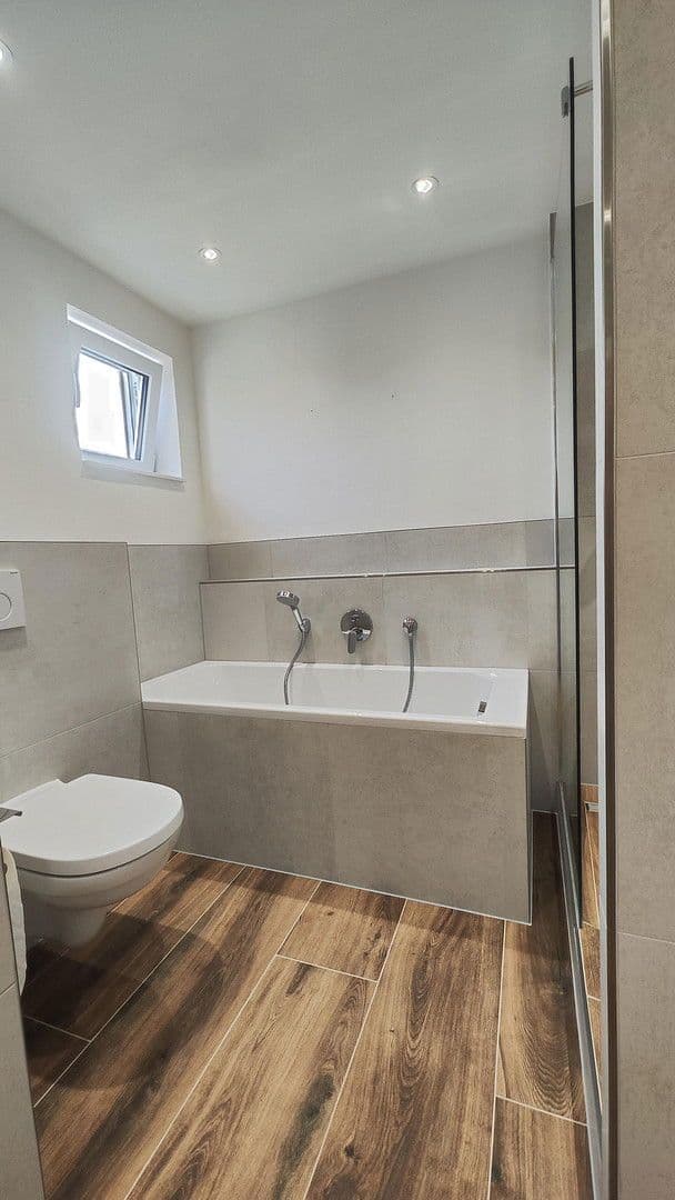 Prodej bytu 3+1 90 m², Rheinstetten, Bádensko-Württembersko Prodej bytu 3+1 90 m², Rheinstetten, Bádensko-Württembersko