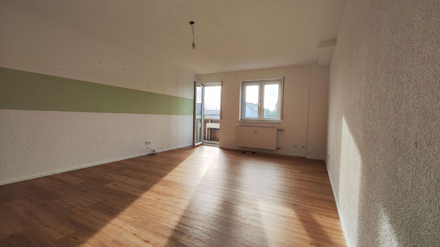 Prodej bytu 3+1 90 m², Rheinstetten, Bádensko-Württembersko Prodej bytu 3+1 90 m², Rheinstetten, Bádensko-Württembersko