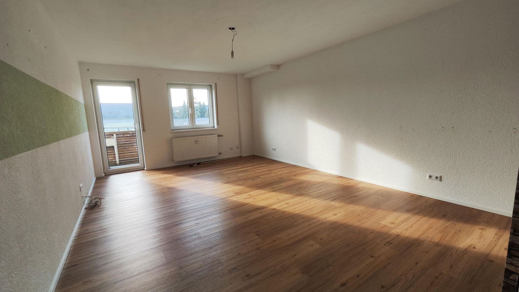 Prodej bytu 3+1 90 m², Rheinstetten, Bádensko-Württembersko Prodej bytu 3+1 90 m², Rheinstetten, Bádensko-Württembersko