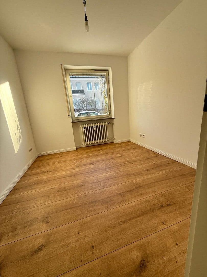 Pronájem bytu 4+1 91 m², Nürnberg, Bavorsko Pronájem bytu 4+1 91 m², Nürnberg, Bavorsko