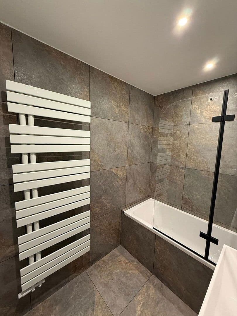 Pronájem bytu 4+1 91 m², Nürnberg, Bavorsko Pronájem bytu 4+1 91 m², Nürnberg, Bavorsko