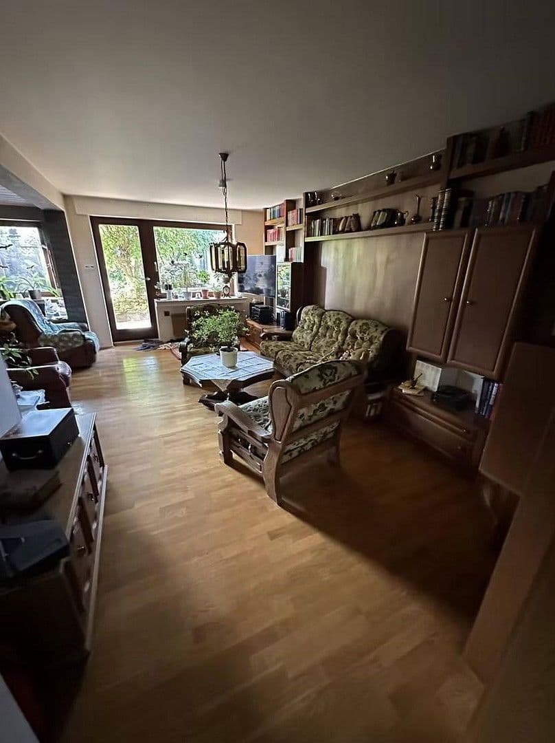 Prodej domu 140 m², pozemek 448 m², Schieferbank 34a, Gevelsberg, Severní Porýní-Vestfálsko Prodej domu 140 m², pozemek 448 m², Schieferbank 34a, Gevelsberg, Severní Porýní-Vestfálsko