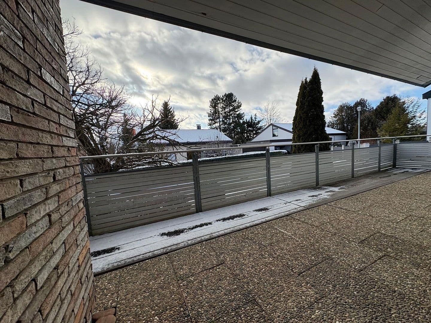 Pronájem bytu 4+kk 130 m², Gärtringen, Bádensko-Württembersko Pronájem bytu 4+kk 130 m², Gärtringen, Bádensko-Württembersko