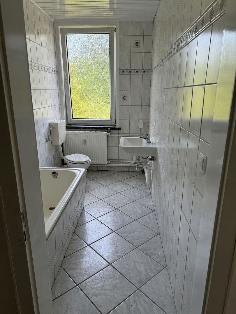 Pronájem bytu 3+1 75 m², Deichend, Bergen, Dolní Sasko Pronájem bytu 3+1 75 m², Deichend, Bergen, Dolní Sasko