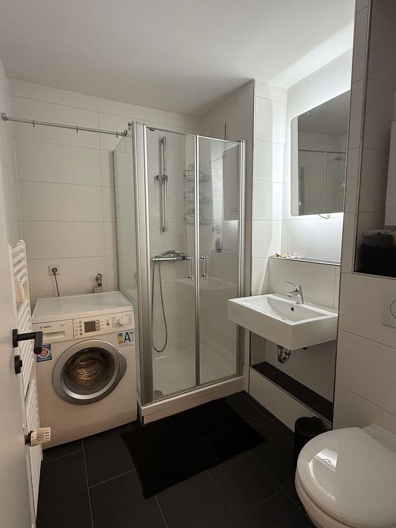 Pronájem bytu 2+1 53 m², Euskirchenerstraße 43, Bonn, Severní Porýní-Vestfálsko Pronájem bytu 2+1 53 m², Euskirchenerstraße 43, Bonn, Severní Porýní-Vestfálsko