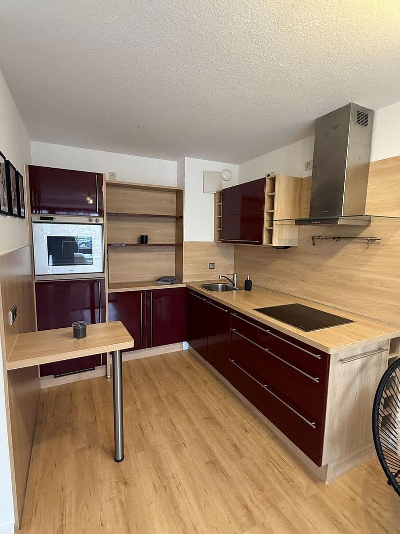 Pronájem bytu 2+1 53 m², Euskirchenerstraße 43, Bonn, Severní Porýní-Vestfálsko Pronájem bytu 2+1 53 m², Euskirchenerstraße 43, Bonn, Severní Porýní-Vestfálsko