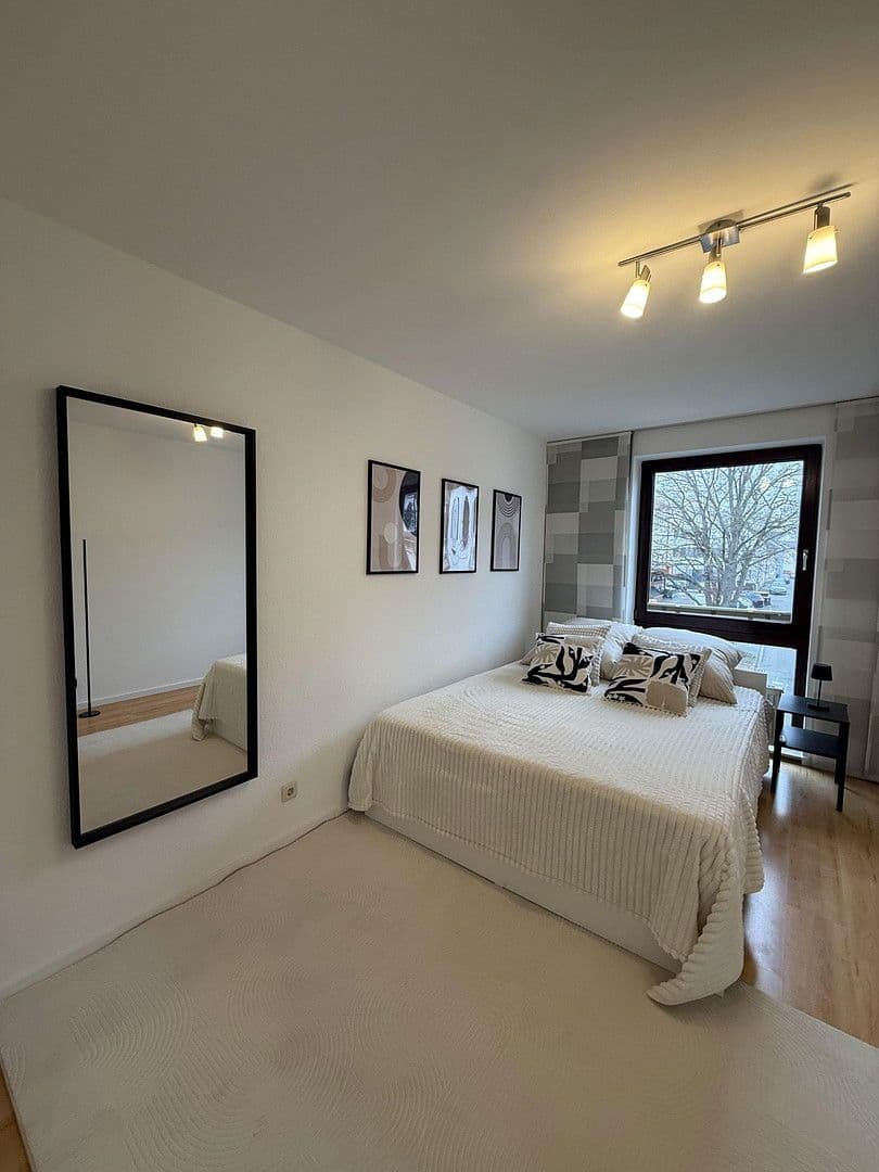 Pronájem bytu 2+1 53 m², Euskirchenerstraße 43, Bonn, Severní Porýní-Vestfálsko Pronájem bytu 2+1 53 m², Euskirchenerstraße 43, Bonn, Severní Porýní-Vestfálsko