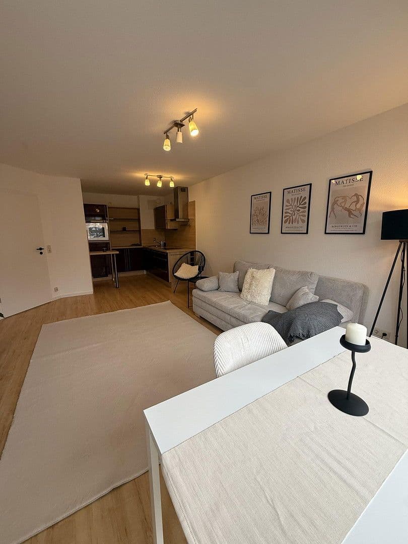 Pronájem bytu 2+1 53 m², Euskirchenerstraße 43, Bonn, Severní Porýní-Vestfálsko Pronájem bytu 2+1 53 m², Euskirchenerstraße 43, Bonn, Severní Porýní-Vestfálsko