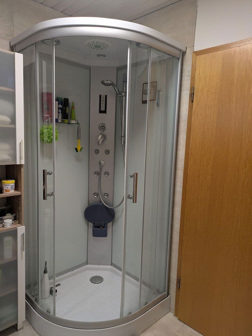 Prodej domu 152 m², pozemek 426 m², Schönaich, Bádensko-Württembersko Prodej domu 152 m², pozemek 426 m², Schönaich, Bádensko-Württembersko