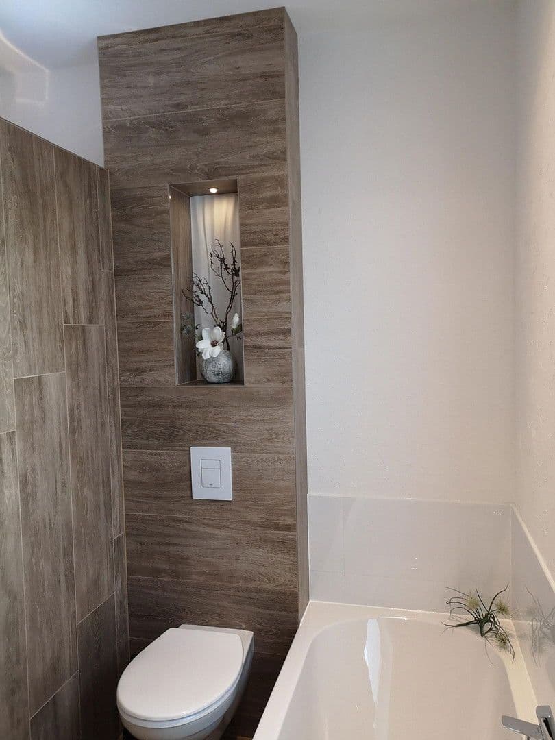 Pronájem domu 140 m², pozemek 240 m², Langenselbold, Hessen Pronájem domu 140 m², pozemek 240 m², Langenselbold, Hessen