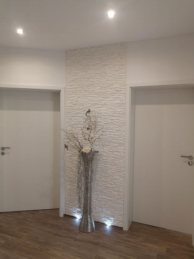 Pronájem domu 140 m², pozemek 240 m², Langenselbold, Hessen Pronájem domu 140 m², pozemek 240 m², Langenselbold, Hessen