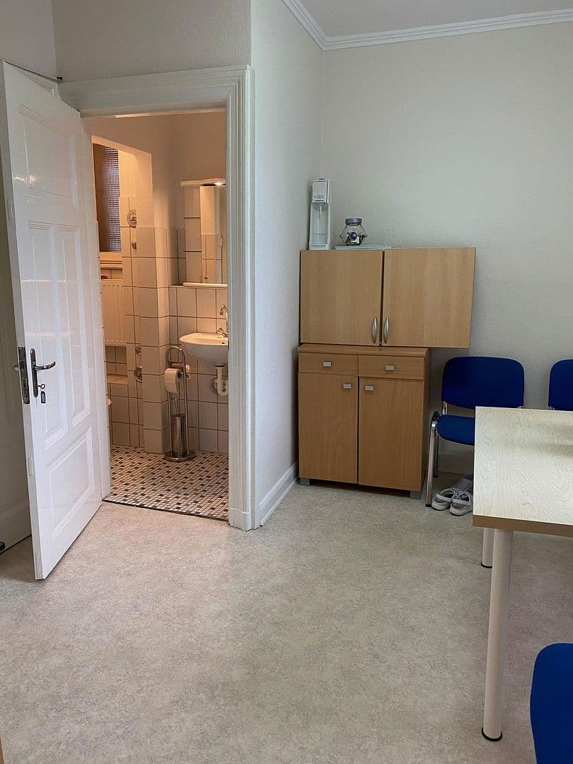 Pronájem kanceláře 125 m², Hamburg, Hamburg Pronájem kanceláře 125 m², Hamburg, Hamburg