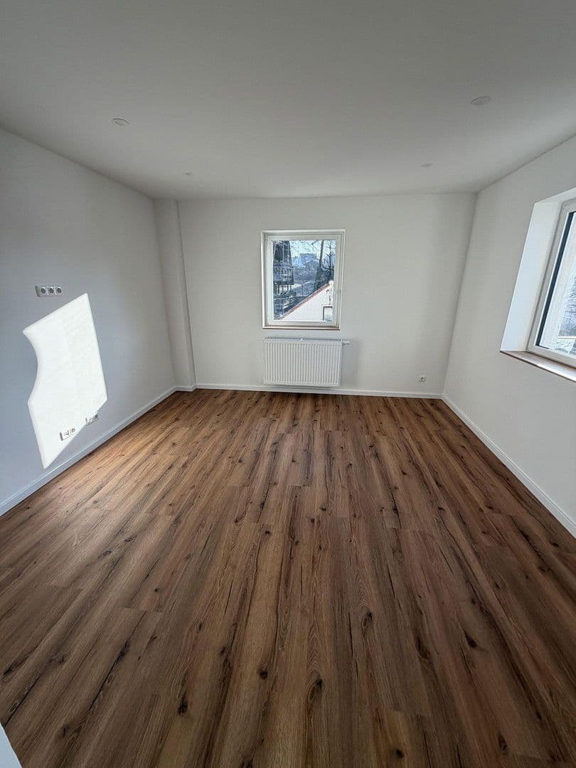 Pronájem bytu 3+kk 80 m², Nürnberger Straße 19, Heroldsberg, Bavorsko Pronájem bytu 3+kk 80 m², Nürnberger Straße 19, Heroldsberg, Bavorsko