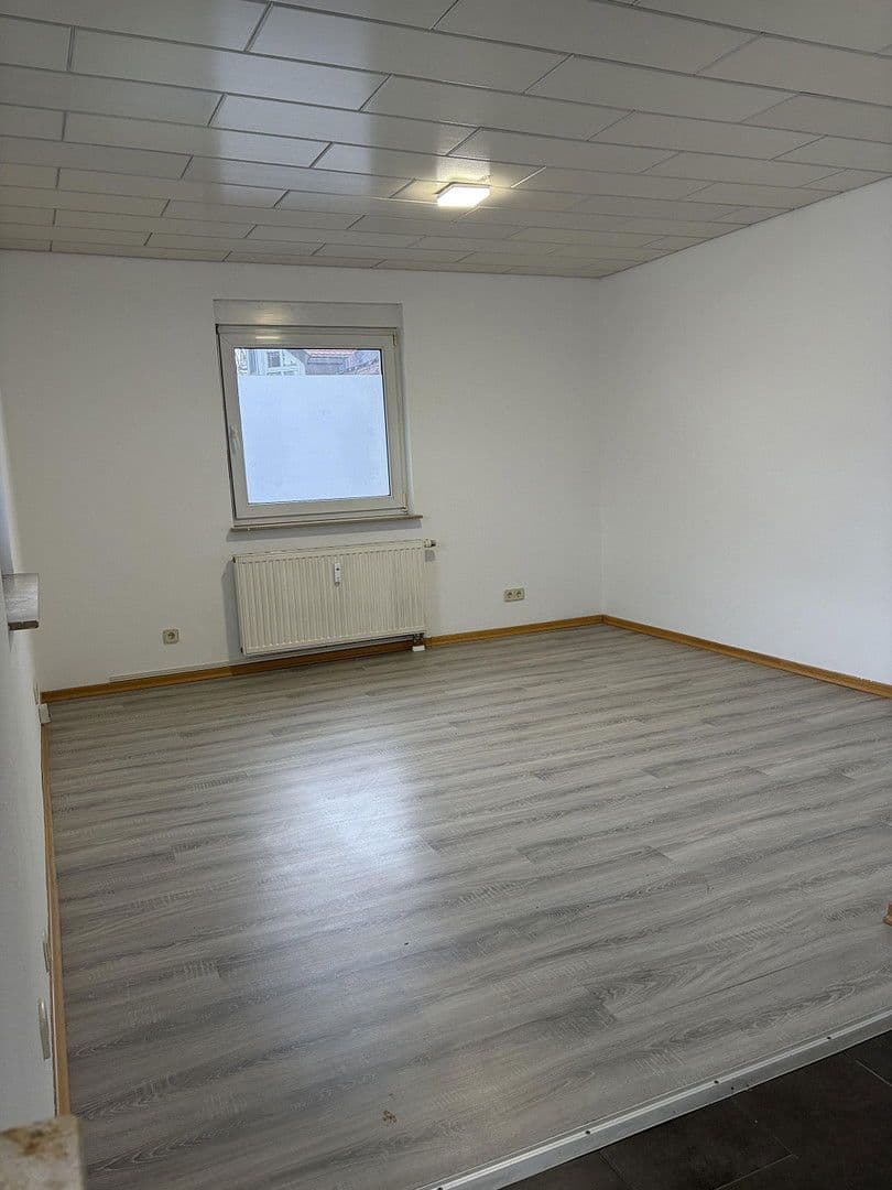 Pronájem bytu 2+1 48 m², Korntal-Münchingen, Bádensko-Württembersko Pronájem bytu 2+1 48 m², Korntal-Münchingen, Bádensko-Württembersko