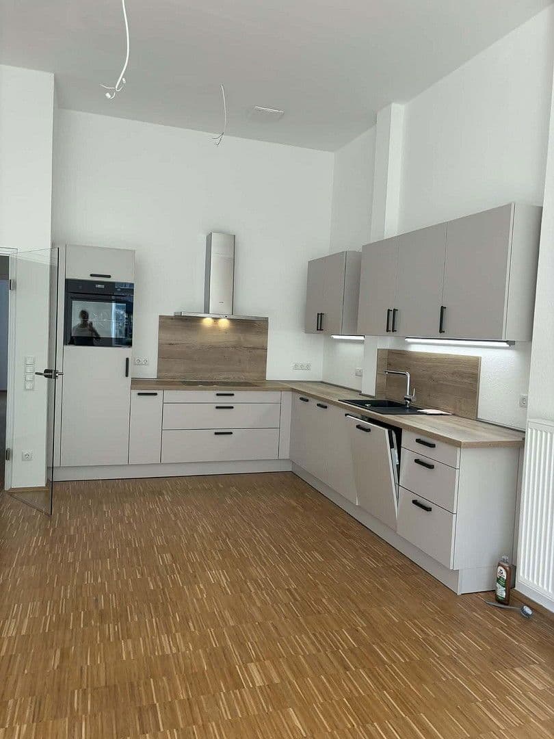 Prodej bytu 2+1 89 m², Hauptstrasse 125, Bad Neuenahr-Ahrweiler, Porýní-Falc Prodej bytu 2+1 89 m², Hauptstrasse 125, Bad Neuenahr-Ahrweiler, Porýní-Falc