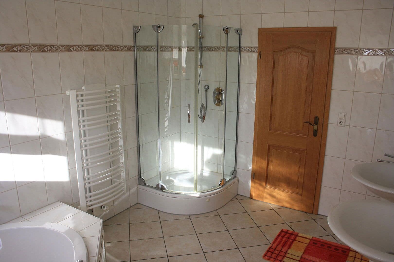 Prodej domu 221 m², pozemek 2.005 m², Quakenbrück, Dolní Sasko Prodej domu 221 m², pozemek 2.005 m², Quakenbrück, Dolní Sasko