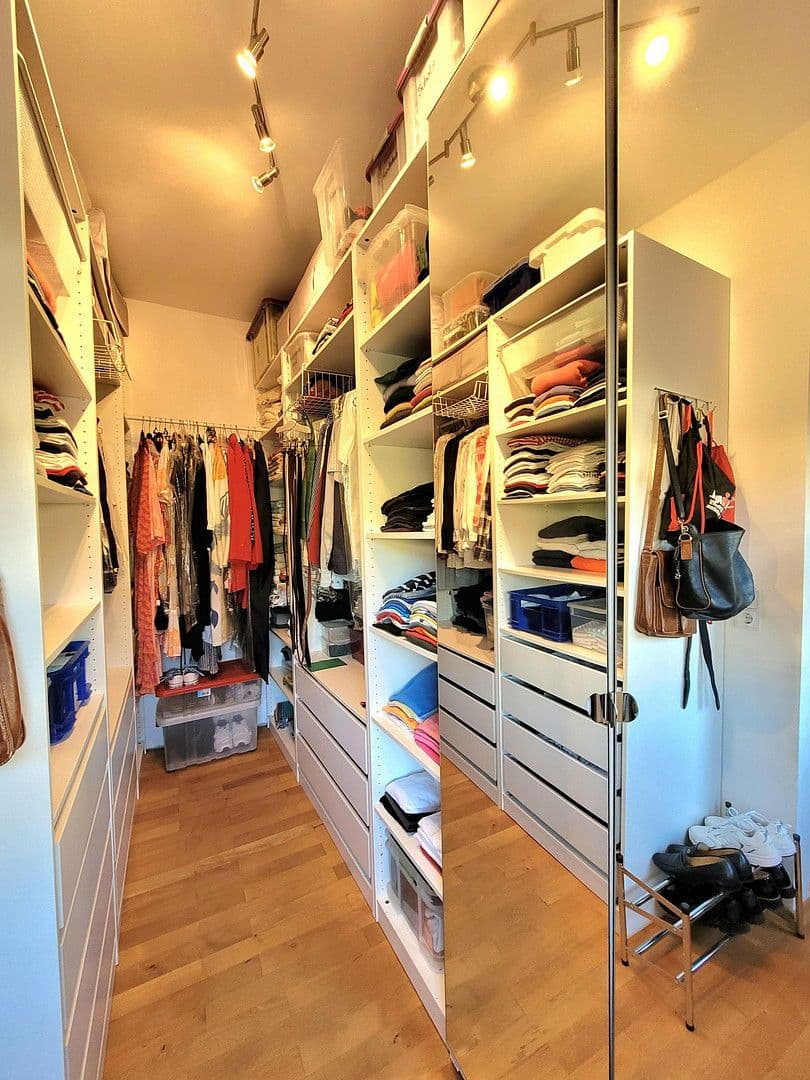 Prodej bytu 4+1 119 m², Schlossberg 20, Diez, Porýní-Falc Prodej bytu 4+1 119 m², Schlossberg 20, Diez, Porýní-Falc