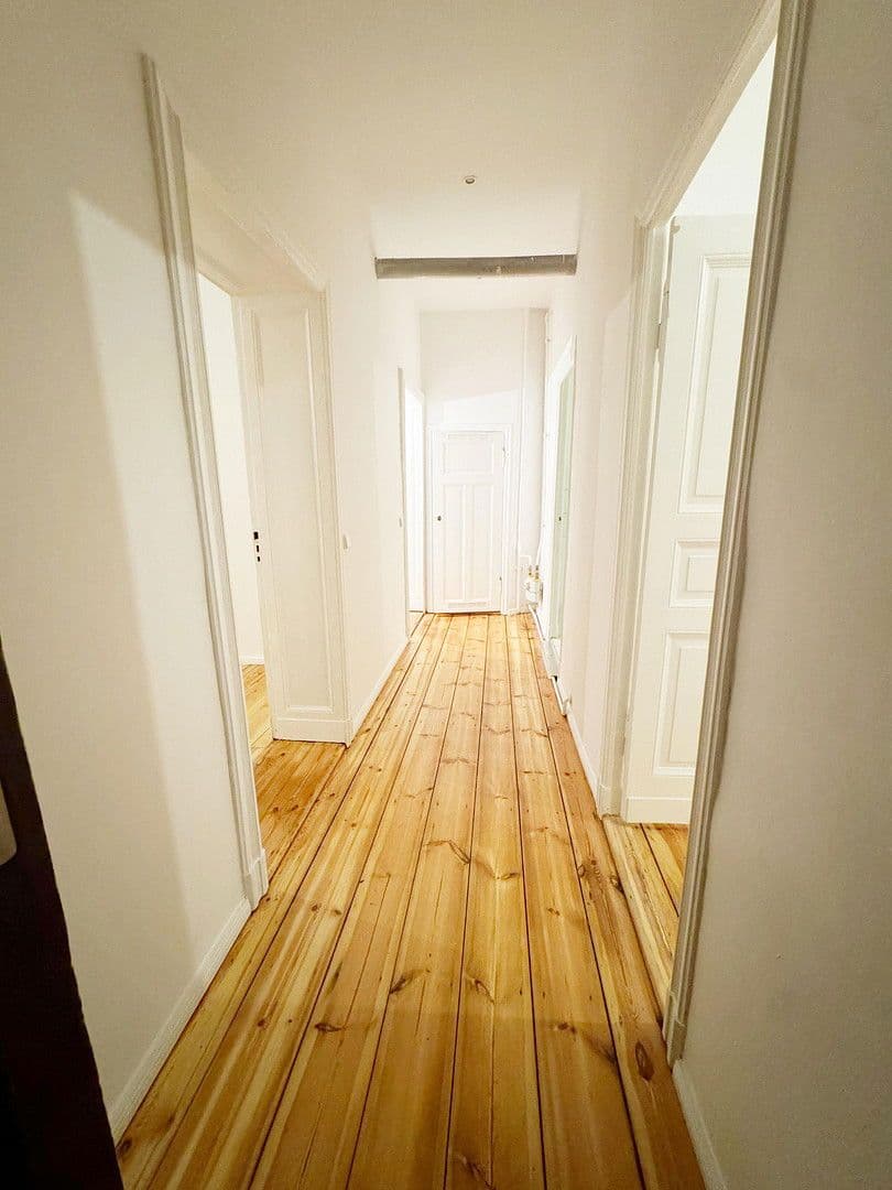 Prodej bytu 3+1 80 m², Berlin, Berlín Prodej bytu 3+1 80 m², Berlin, Berlín