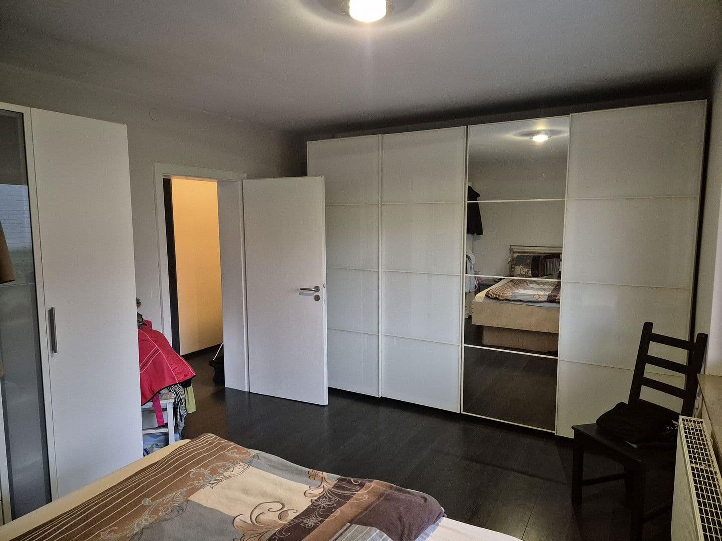 Prodej domu 150 m², pozemek 692 m², Bielefeld, Severní Porýní-Vestfálsko Prodej domu 150 m², pozemek 692 m², Bielefeld, Severní Porýní-Vestfálsko