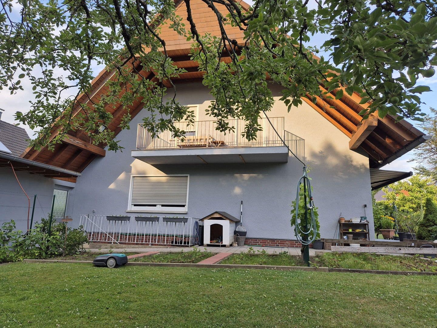 Prodej domu 150 m², pozemek 692 m², Bielefeld, Severní Porýní-Vestfálsko Prodej domu 150 m², pozemek 692 m², Bielefeld, Severní Porýní-Vestfálsko