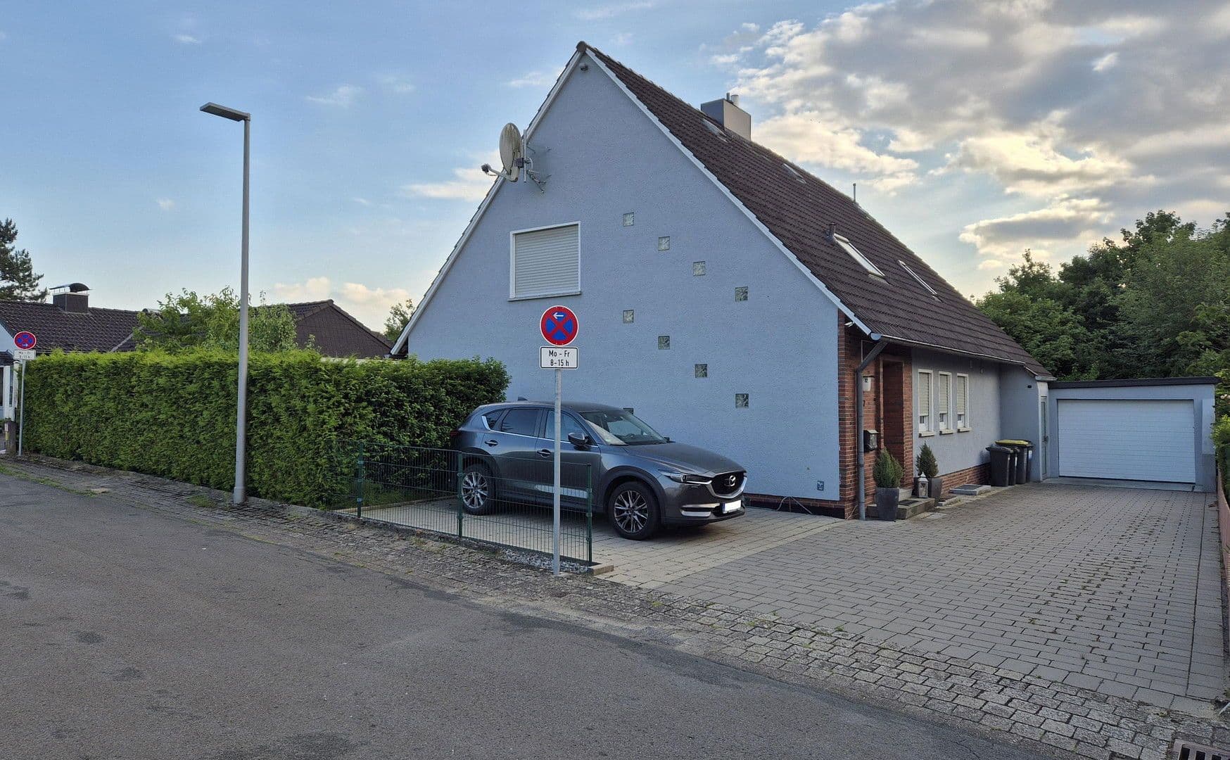 Prodej domu 150 m², pozemek 692 m², Bielefeld, Severní Porýní-Vestfálsko Prodej domu 150 m², pozemek 692 m², Bielefeld, Severní Porýní-Vestfálsko