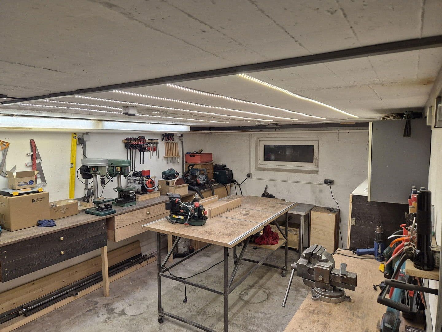 Prodej domu 150 m², pozemek 692 m², Bielefeld, Severní Porýní-Vestfálsko Prodej domu 150 m², pozemek 692 m², Bielefeld, Severní Porýní-Vestfálsko