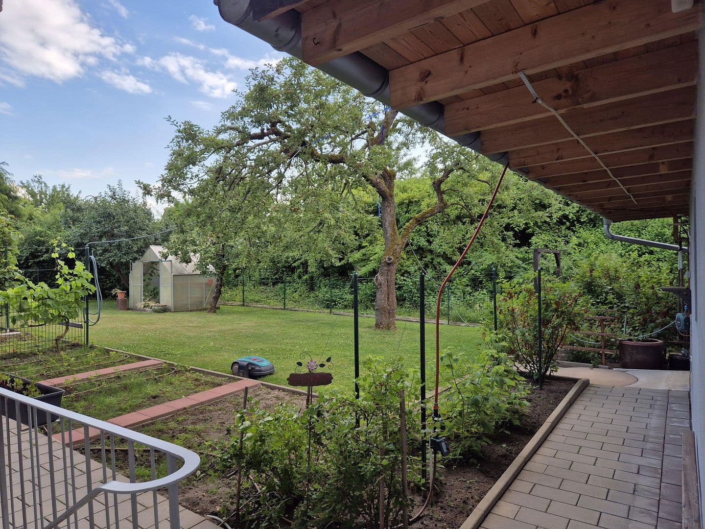 Prodej domu 150 m², pozemek 692 m², Bielefeld, Severní Porýní-Vestfálsko Prodej domu 150 m², pozemek 692 m², Bielefeld, Severní Porýní-Vestfálsko