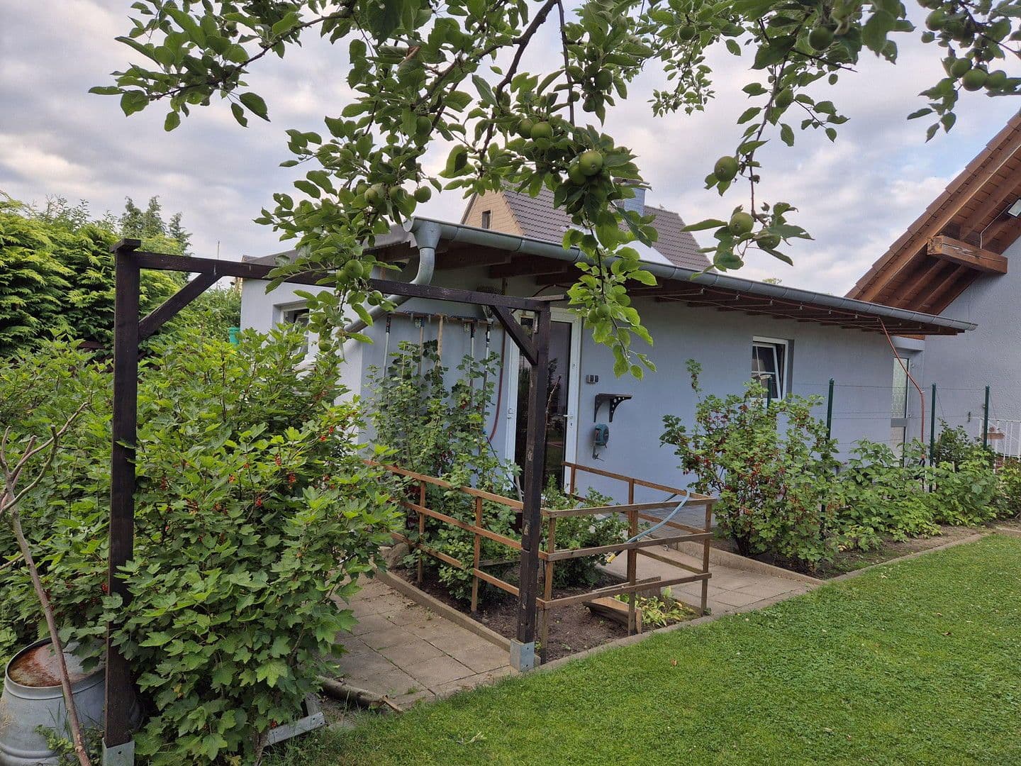 Prodej domu 150 m², pozemek 692 m², Bielefeld, Severní Porýní-Vestfálsko Prodej domu 150 m², pozemek 692 m², Bielefeld, Severní Porýní-Vestfálsko