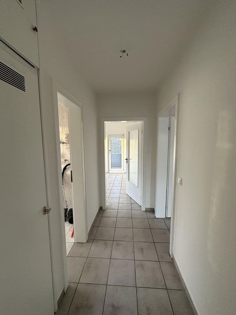 Pronájem bytu 3+1 87 m², Essen, Severní Porýní-Vestfálsko Pronájem bytu 3+1 87 m², Essen, Severní Porýní-Vestfálsko