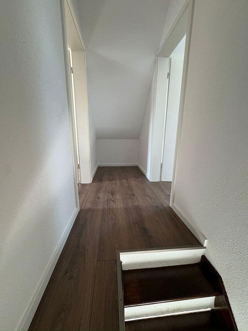 Pronájem bytu 3+1 130 m², Zeughausstr. 20, Tuttlingen, Bádensko-Württembersko Pronájem bytu 3+1 130 m², Zeughausstr. 20, Tuttlingen, Bádensko-Württembersko