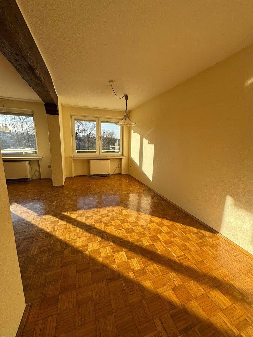 Pronájem bytu 2+kk 78 m², Heißener Straße 88, Mülheim an der Ruhr, Severní Porýní-Vestfálsko Pronájem bytu 2+kk 78 m², Heißener Straße 88, Mülheim an der Ruhr, Severní Porýní-Vestfálsko